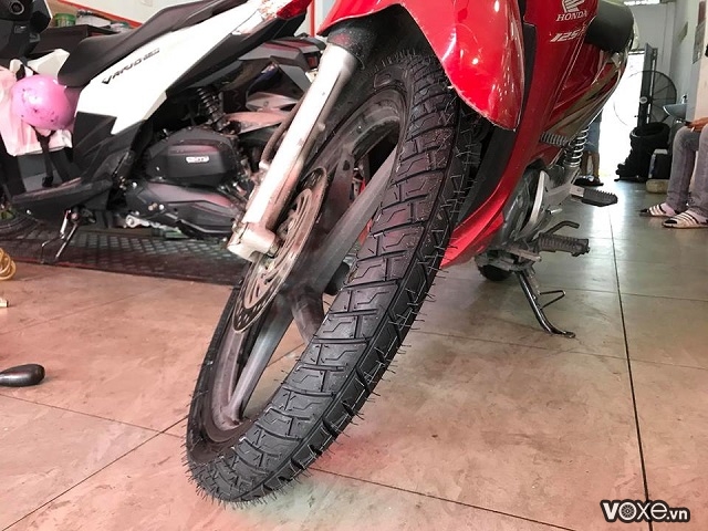 Vỏ michelin city grip pro 7090-17 wave exciter - 1
