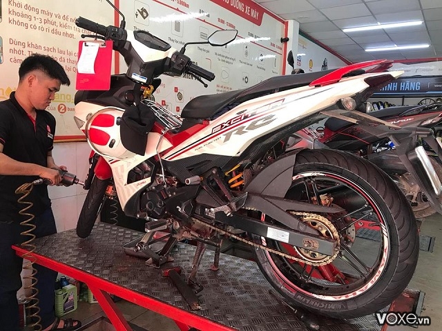 Có nên lên vỏ xe michelin 130 cho bánh sau exciter 150 không - 1