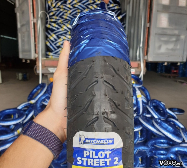 Tư vấn vỏ michelin pilot street 2 cho vario có tốt không vỏ xe vario giá bao nhiêu - 8