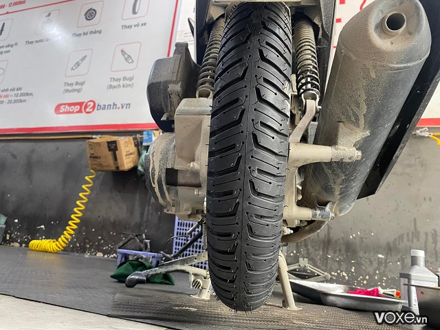 Tư vấn thay vỏ xe click 160 loại nào tốt giá vỏ michelin cho click 160 giá bao nhiêu - 6