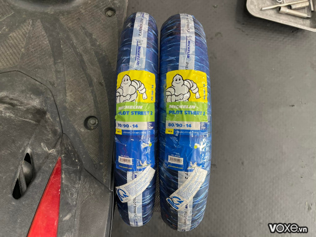 Thay vỏ xe shark 50 loại nào tốt giá vỏ michelin bao nhiêu - 2