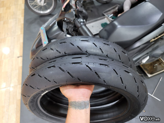 Thông số vỏ xe điện yadea velax bao nhiêu thay loại nào tốt - 3