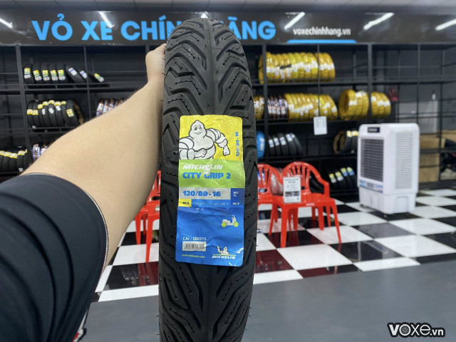 Vỏ michelin city grip 2 12080-16 - 1