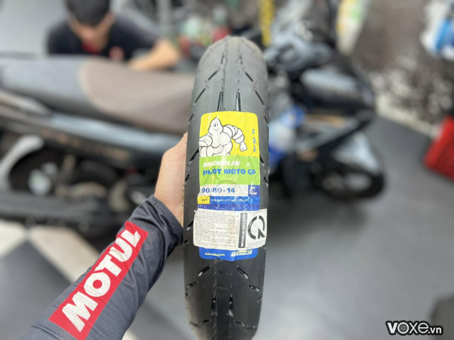 Vỏ xe michelin pilot moto gp 9080-14 vario 150 click thái - 1