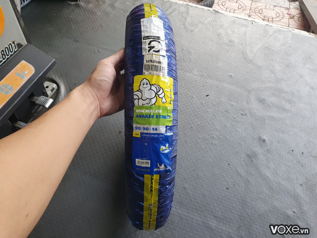 Vỏ michelin anakee street 9090-14 - 1