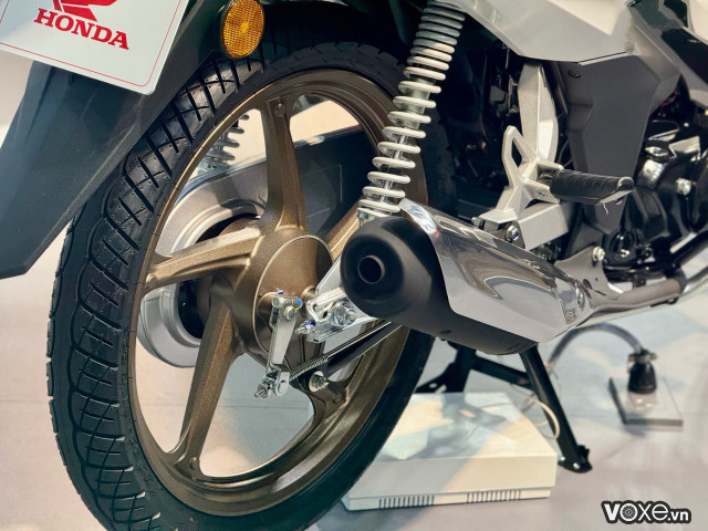 Thông số vỏ xe wave 125i 2026 bao nhiêu thay loại nào tốt - 2