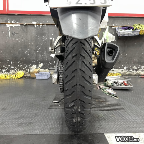 Vỏ Michelin 120/70-17 Pilot Street 2