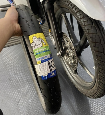 Vỏ Michelin Pilot Moto GP 70/90-17