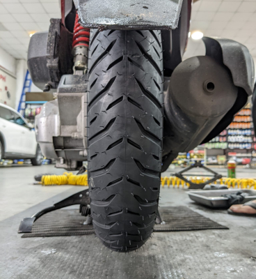 Vỏ Michelin Pilot Street 2 100/90-14 Vario, Click