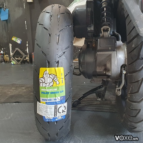 Vỏ xe Michelin Pilot Moto GP 100/80-14 PCX, Air Blade