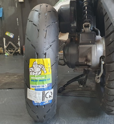 Vỏ xe Michelin Pilot Moto GP 100/80-14 PCX, Air Blade